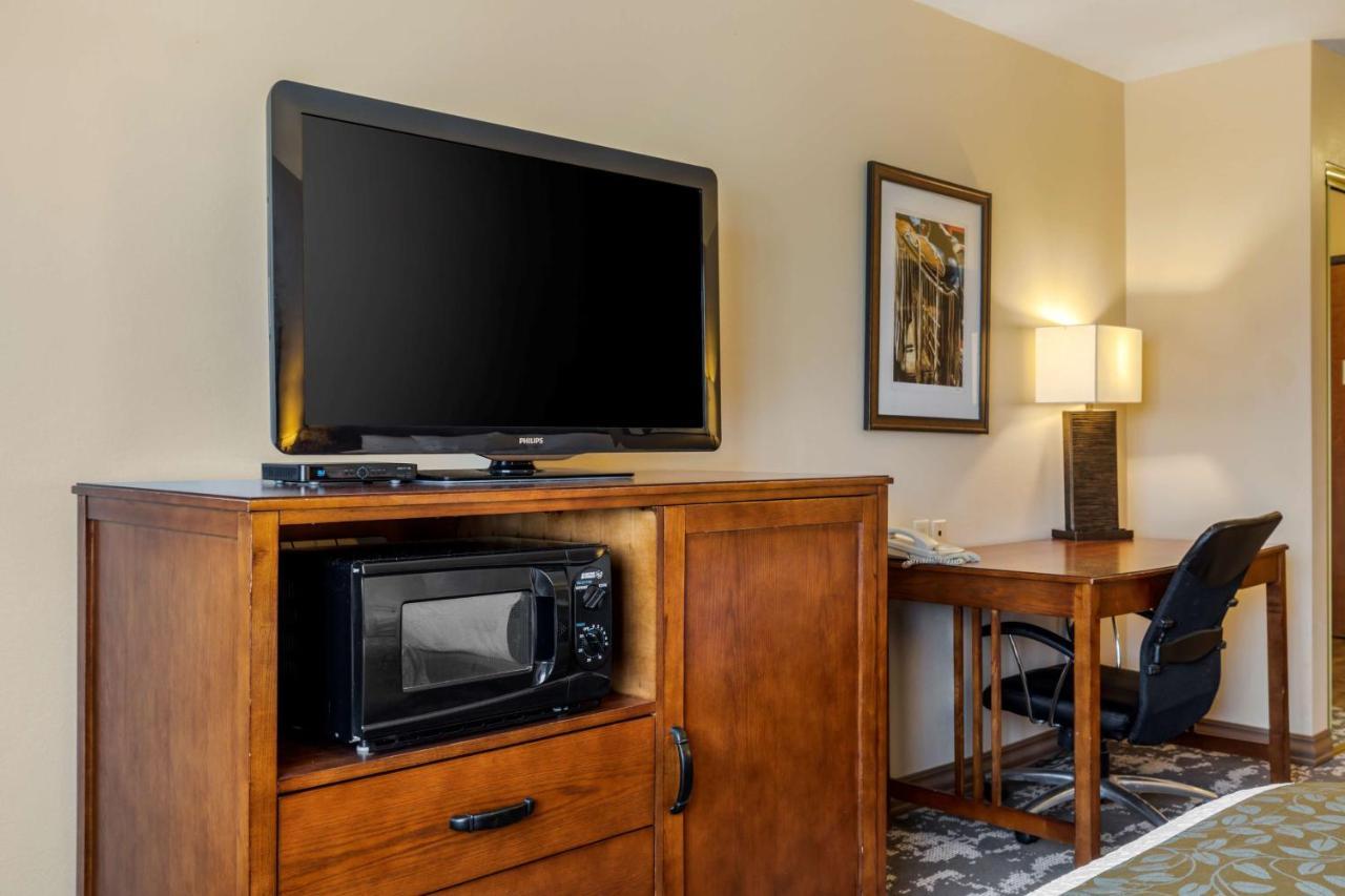 Best Western Plus Red River Inn Clarendon Εξωτερικό φωτογραφία