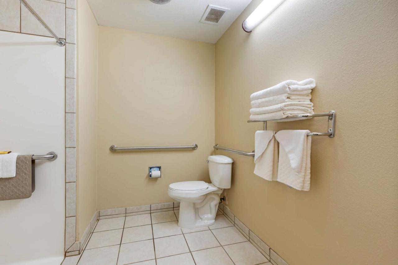 Best Western Plus Red River Inn Clarendon Εξωτερικό φωτογραφία