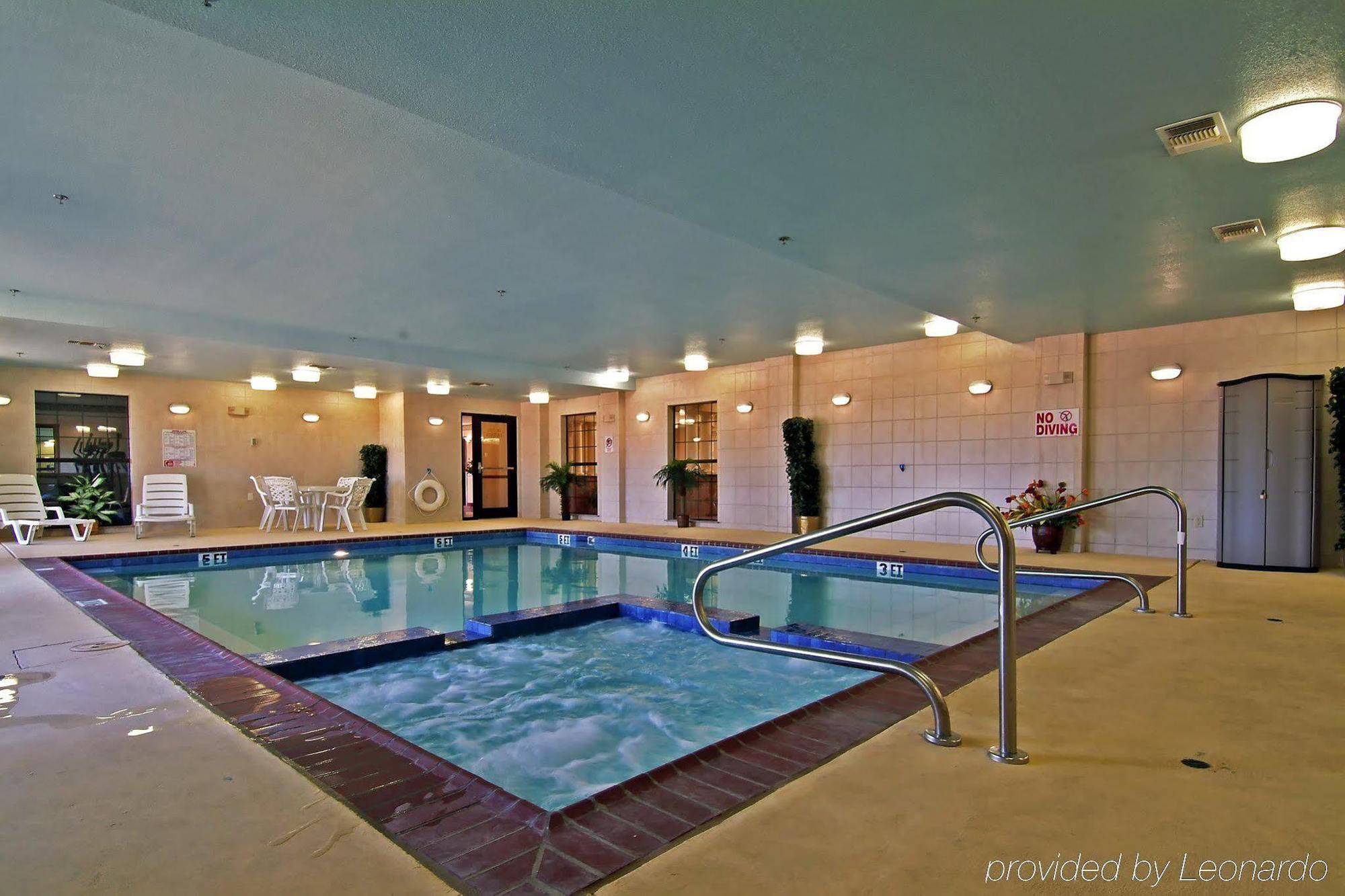 Best Western Plus Red River Inn Clarendon Ανέσεις φωτογραφία
